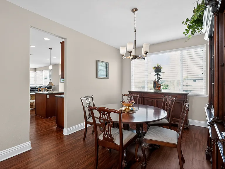 35920 Devonshire Ln — Photo 15