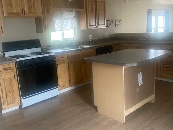 1200 25th Ave E Lot 17, Dickinson, ND 58601