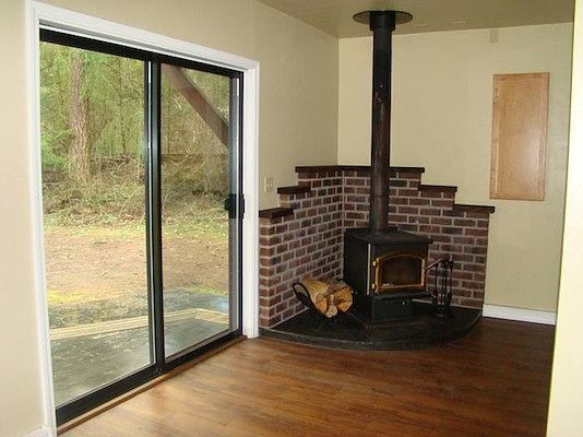 5th image of 16948 Bald Hill Rd SE
