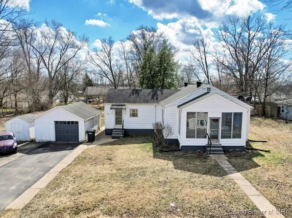 183 Pine Drive, Charlestown, IN 47111