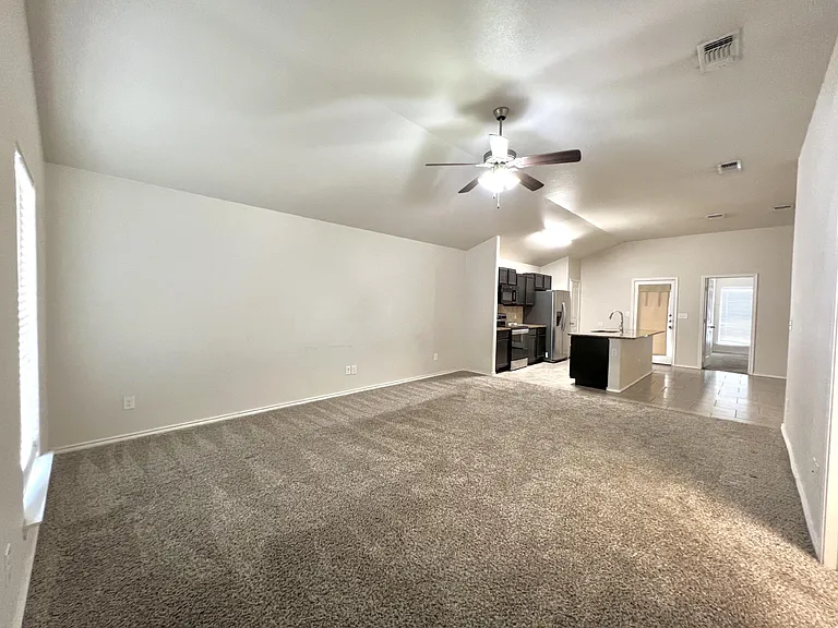 7415 103rd St — Photo 9