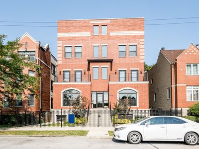 4453 S Lake Park Ave UNIT 2, Chicago, IL, 60653