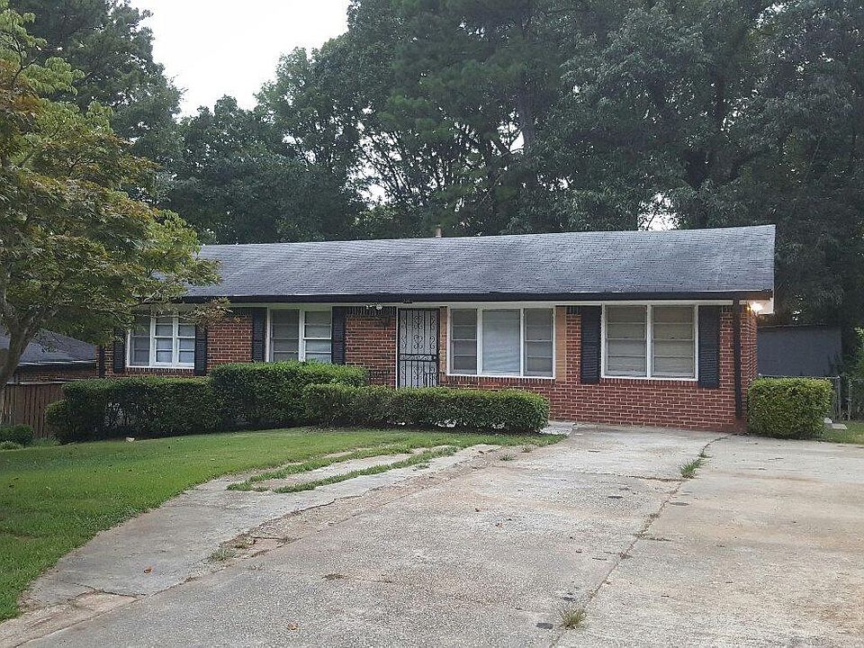 1st image of 2841 Horse Shoe Dr