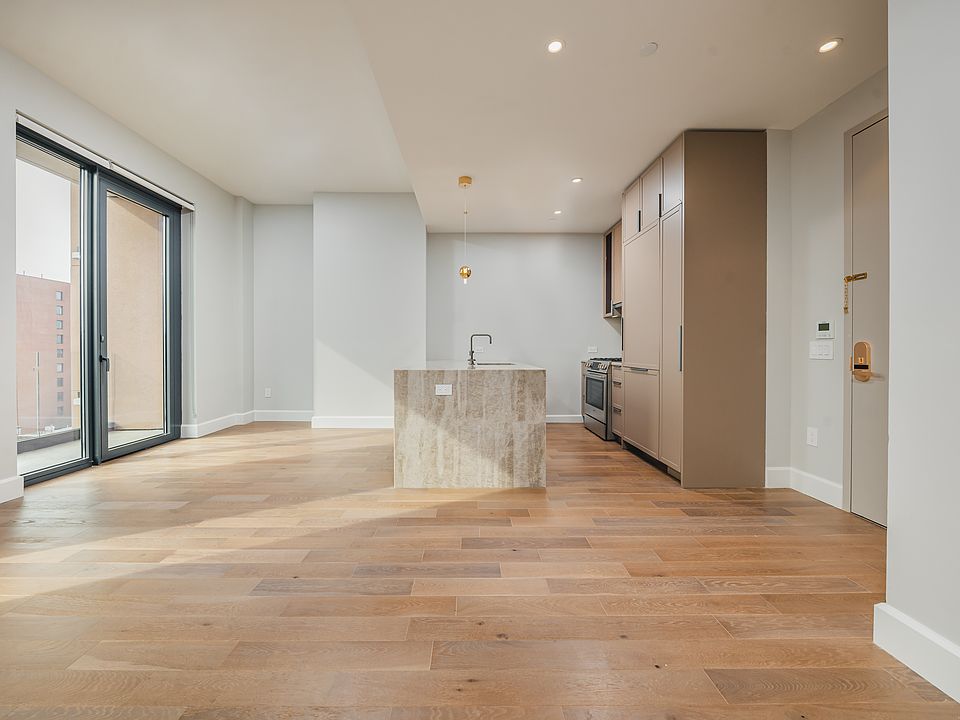 1st image of 262 9th St #801
