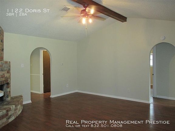 3rd image of 1122 Doris St