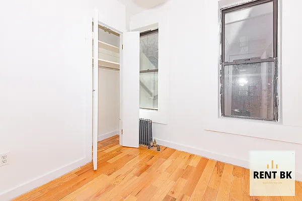 Rented by RENTBK LLC | media 6