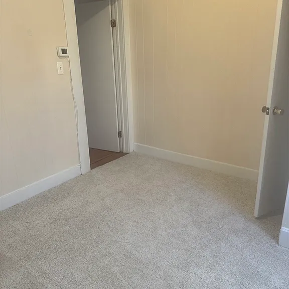 18 Fairview Ave #1 — Photo 11