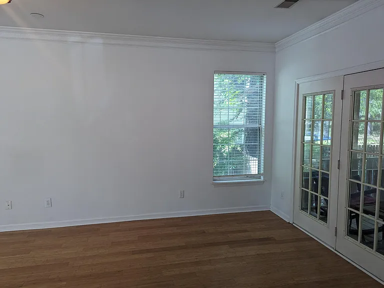 3320 Cedar Creek Ct — Photo 5