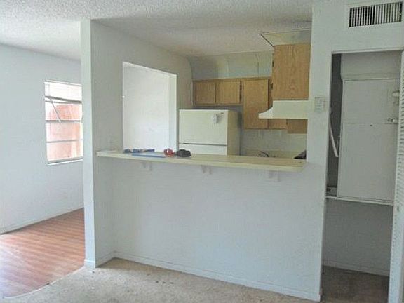 5th image of 95 NE 41st St #190M