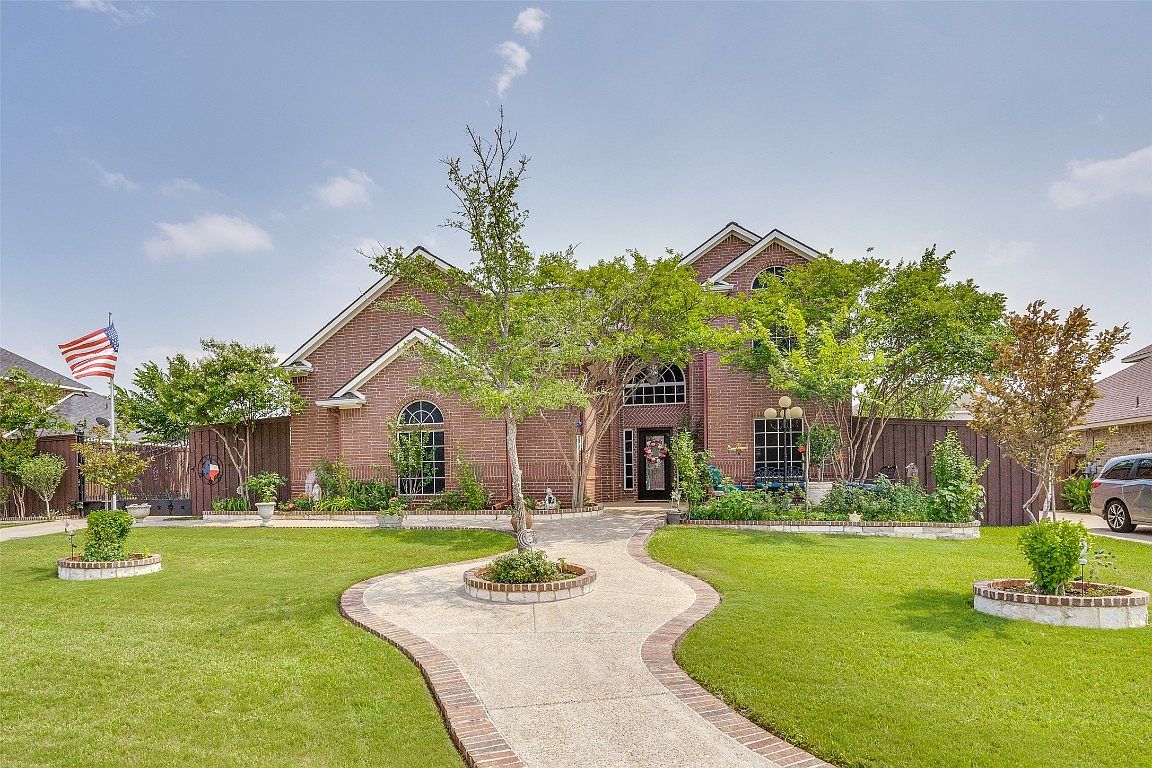 1108 River Rock Dr Kennedale TX 76060 Zillow