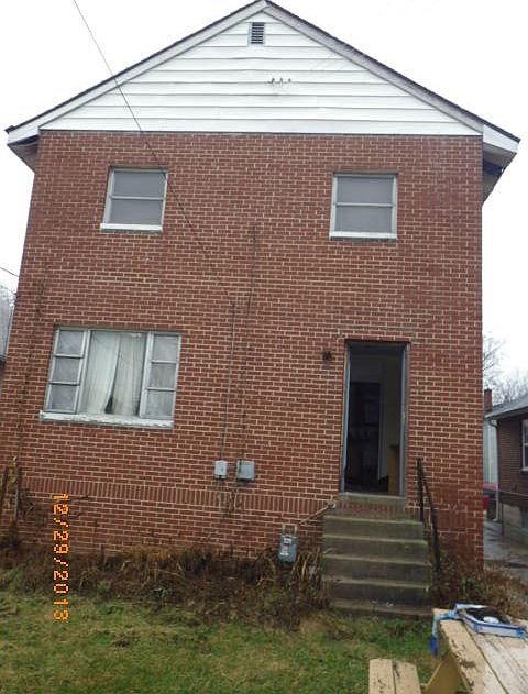 2nd image of 1355 S Champion Ave