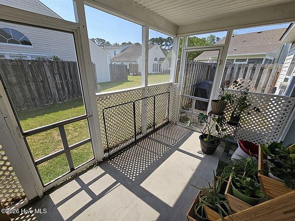 4th image of 4611 White Ibis Court