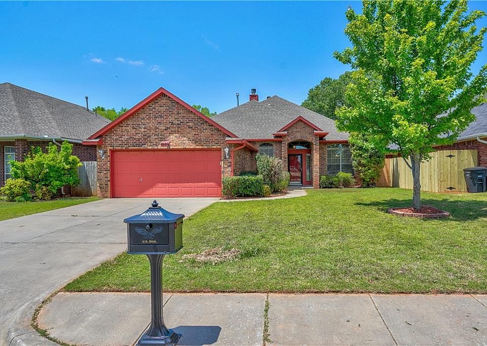 1st image of 1009 Oak Creek Dr