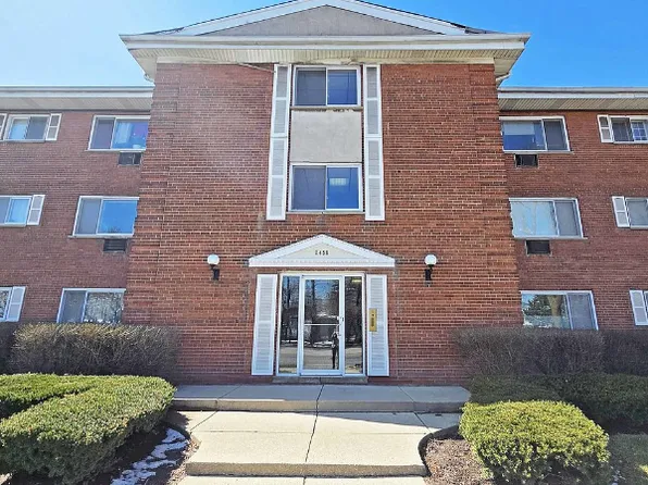 8450 Skokie Blvd APT 107, Skokie, IL 60077