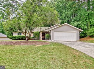 100 Glendale Dr, Peachtree City, GA 30269