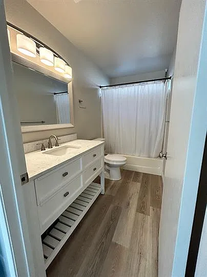 1322 Monique Ct — Photo 23