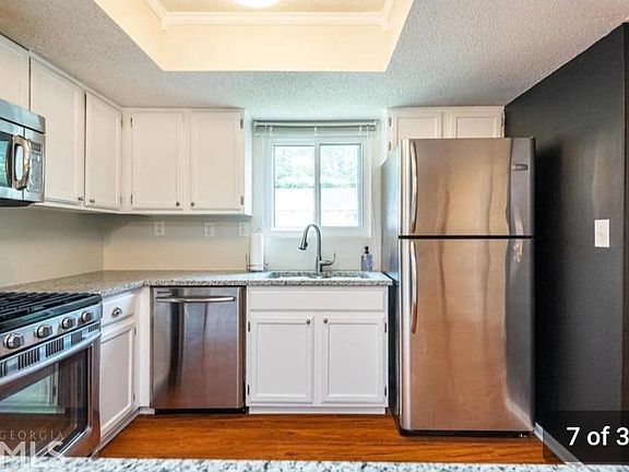 3rd image of 14 Fair Haven Way SE