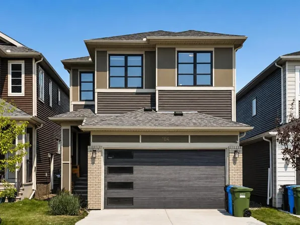 104 S Homestead Close NE, Calgary, AB T3J 2H2