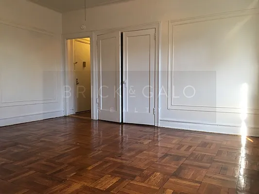 Rented by BRICK & GALO REALTY CORP | media 9