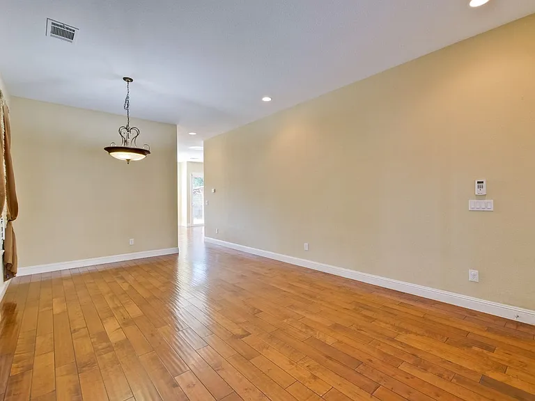 3027 Mousa Ct — Photo 10