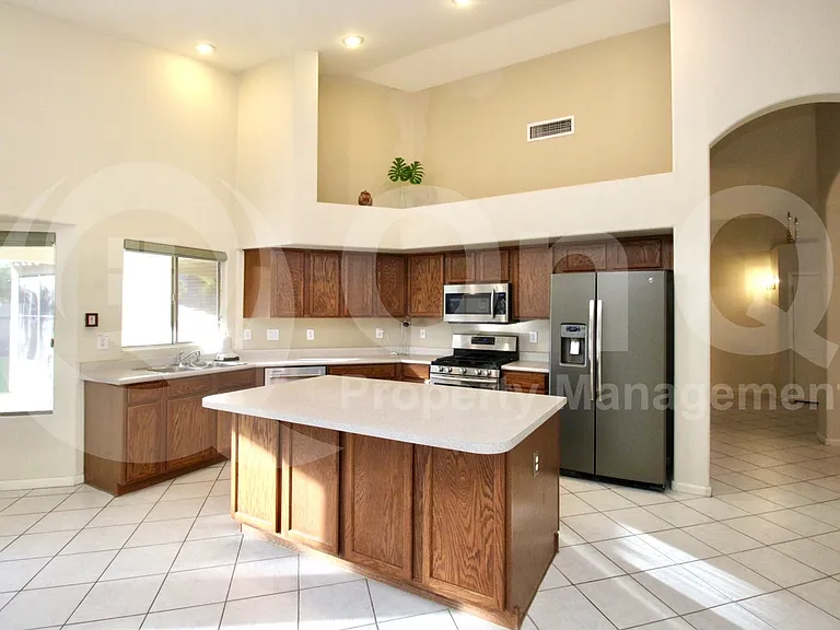 2370 S Granite St — Photo 4