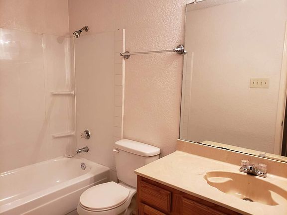 2nd Bathroom