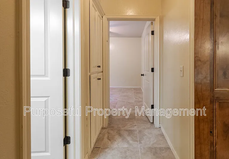 9008 NW 79th St — Photo 26
