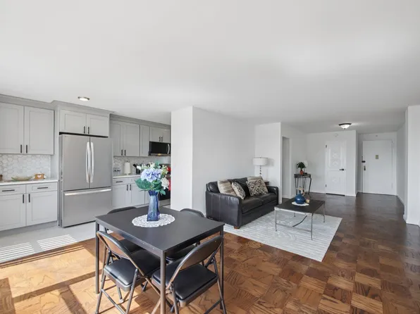 10 Huron Avenue image 10 of 37