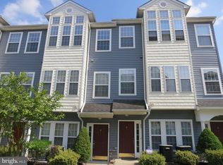 27 Turtle Ct, Delanco, NJ 08075