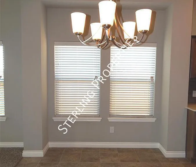 15512 Caney Dr — Photo 9