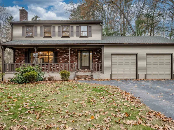 25 Misty Lane, Pelham, NH 03076