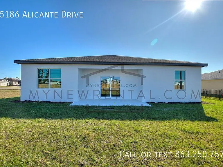 25186 Alicante Dr — Photo 34