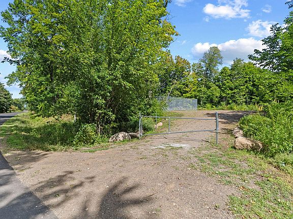 2nd image of 328th Ave