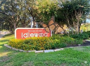 10049 Westpark Dr APT 132, Houston, TX 77042