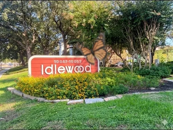 10049 Westpark Dr APT 132, Houston, TX 77042