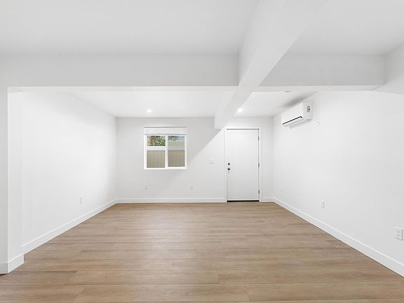 5th image of 6151 Linden Ave #15
