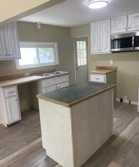 2164 Penguin Ave #1 — Photo 6