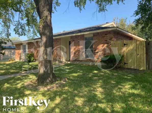 3317 Kenwood Dr