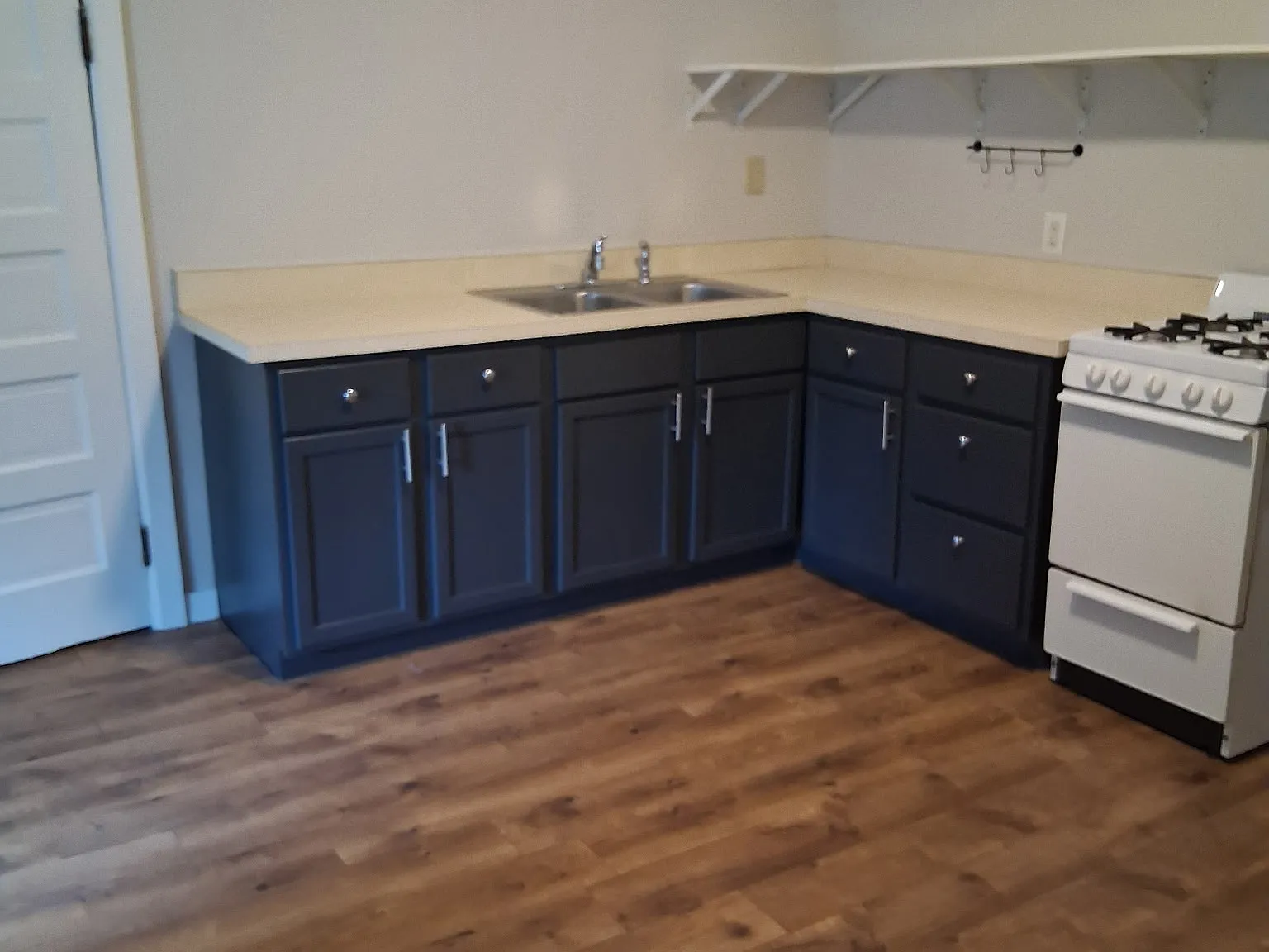 1 bed, 850 sqft, $895 — Photo 3