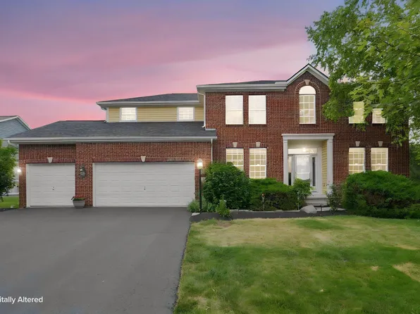 8281 Flagg View Dr, Powell, OH 43065