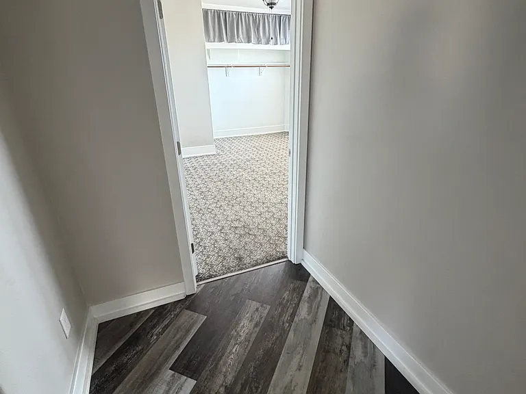 1241 Broadway Ave #A — Photo 10