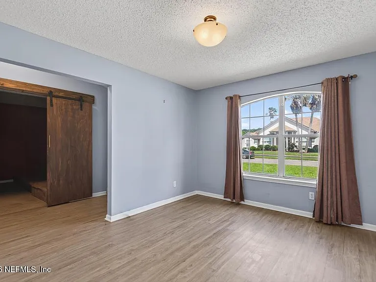 10842 Lydia Estates Dr — Photo 11