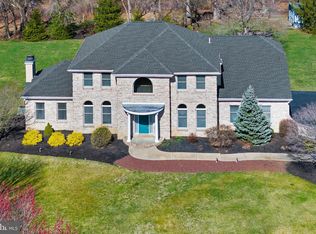 36 Cloverdale Way, Columbus, NJ 08022