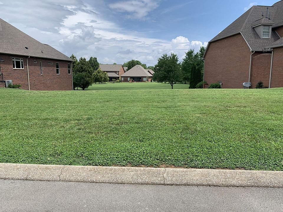 1st image of 228 Savannah Park Dr