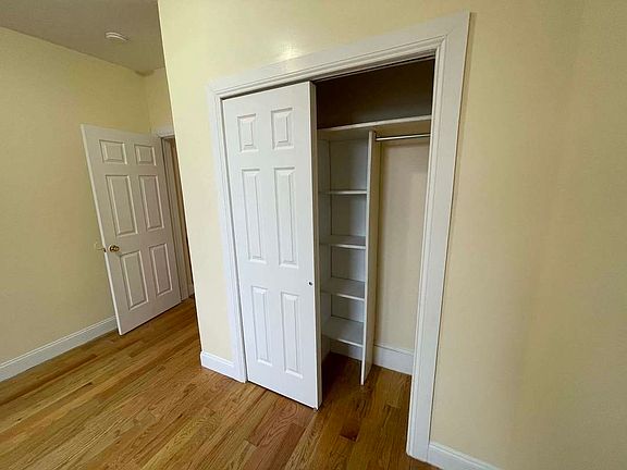 4th image of 5115 13th Ave APT 4EE