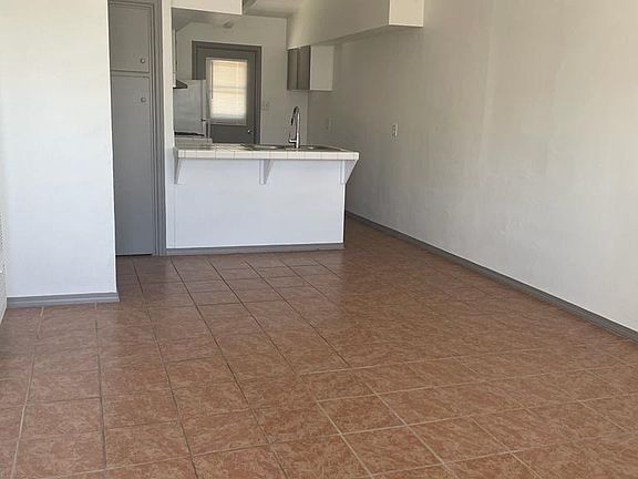 2nd image of 553 G St #4C