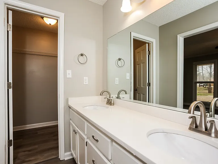 4466 Dawn Oaks Cv — Photo 16