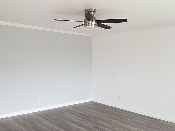 2nd image of 1030 Magnolia Ave APT 16