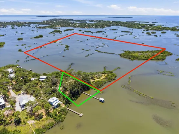 15780 Sunset Point Dr, Cedar Key, FL 32625