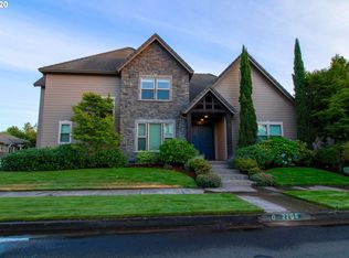 2298 Avengale Dr, Eugene, OR 97408